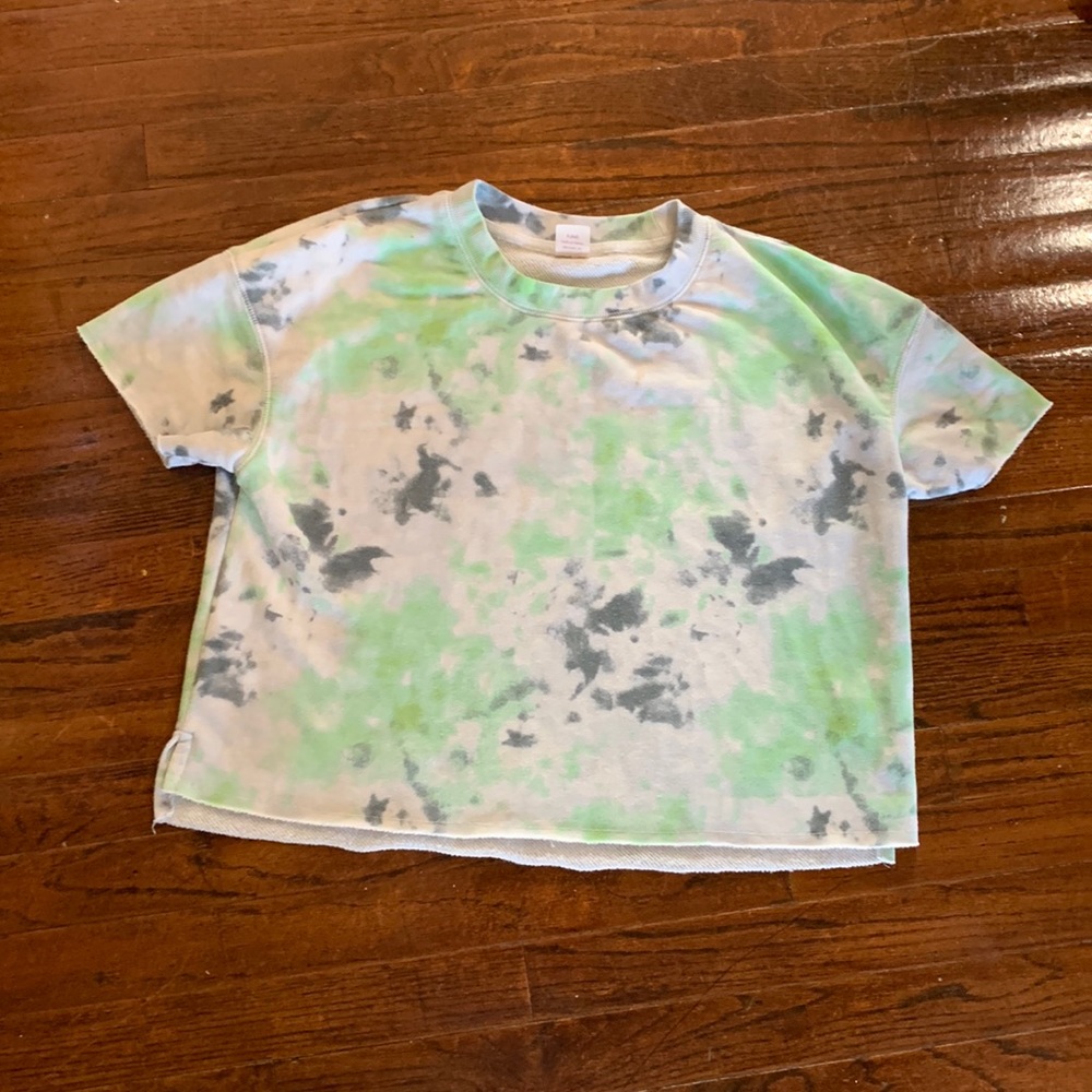 Women’s medium tunic crop top
